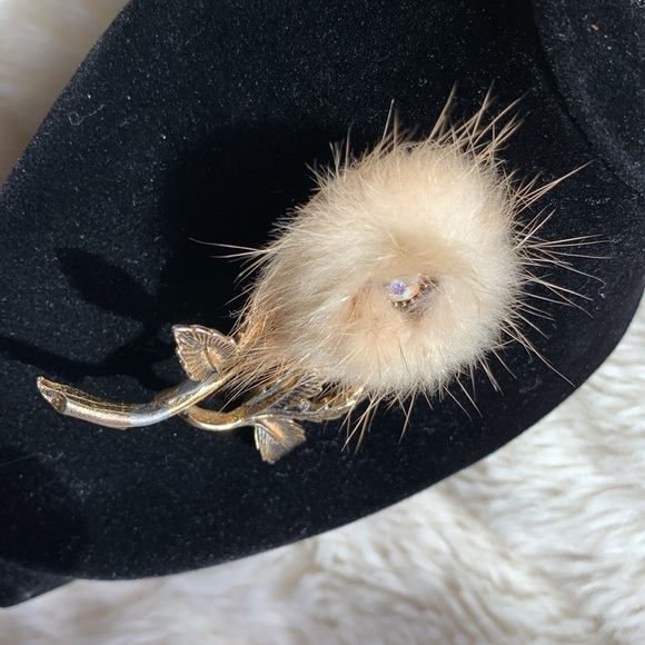 Vintage mink fur rose brooch pin - Picture 5 of 9